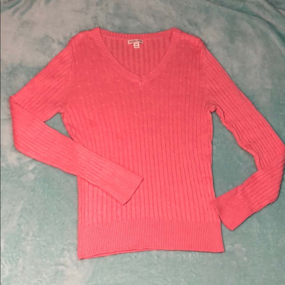 V neck sweater